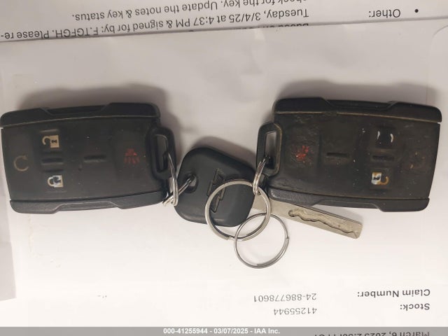 3GCUKREC4JG318025 Chevrolet Silverado 1500 2lt