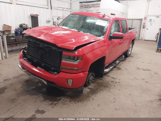 3GCUKREC4JG318025 Chevrolet Silverado 1500 2lt