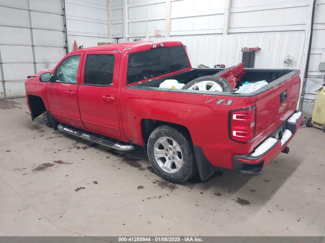 3GCUKREC4JG318025 Chevrolet Silverado 1500 2lt