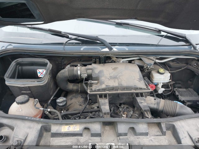 WD4PF1CDXKP125265 Mercedes-Benz Sprinter 2500 High Roof V6