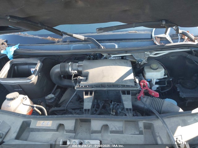 WD4PF1CDXKP111219 Mercedes-Benz Sprinter 2500 High Roof V6