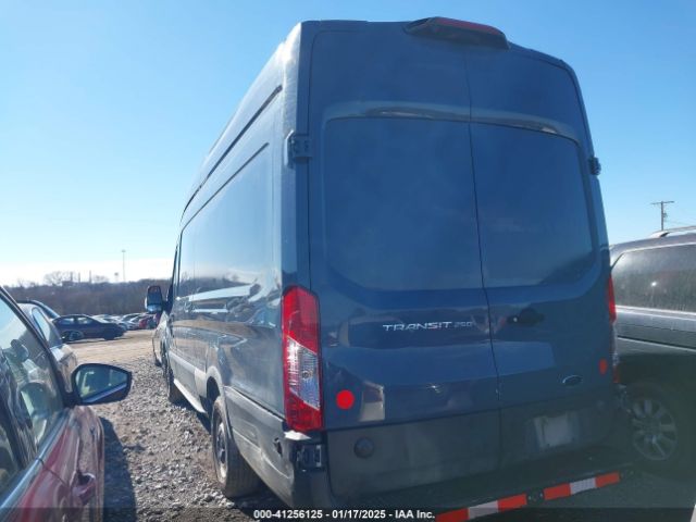 1FTYR3XM0KKB17443 Ford Transit-250
