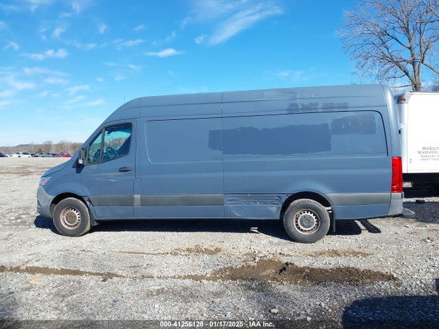 WD4PF1CD3KT011583 Mercedes-Benz Sprinter 2500 High Roof V6