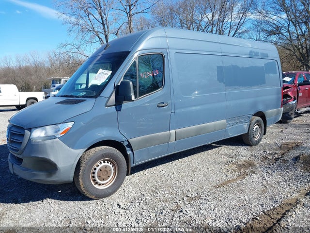 WD4PF1CD3KT011583 Mercedes-Benz Sprinter 2500 High Roof V6