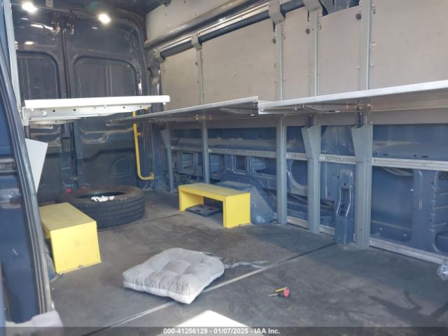 1FTYR3XM8KKB78684 Ford Transit-250