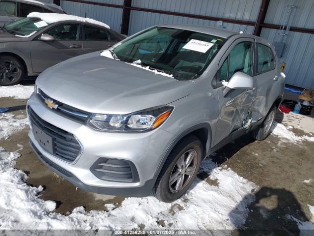 3GNCJNSB9LL127074 Chevrolet Trax Awd Ls