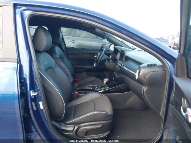 3KPF34AD3ME400710 KIA Forte Gt-line