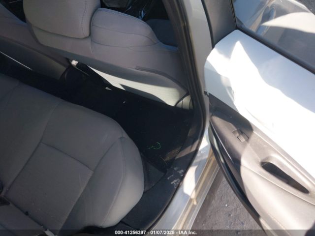 5YFS4MCE0RP205302 Toyota COROLLA SE