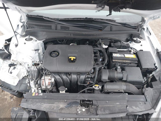 3KPF24AD1RE702135 KIA FORTE LX