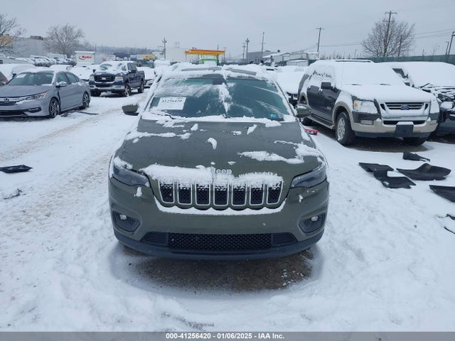 1C4PJMCB2KD254885 Jeep Cherokee Latitude 4x4