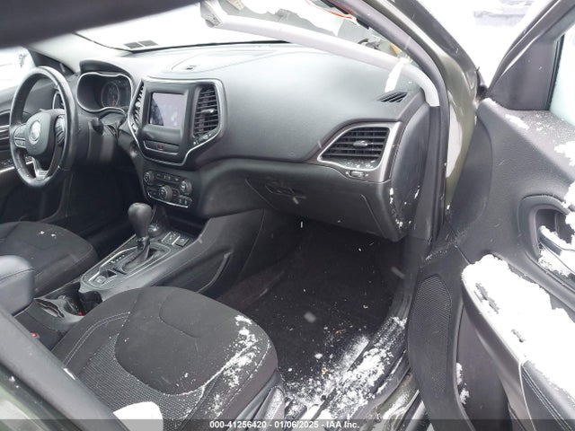 1C4PJMCB2KD254885 Jeep Cherokee Latitude 4x4