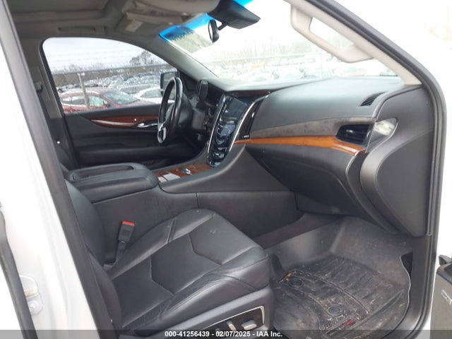 2016 CADILLAC ESCALADE 1GYS4BKJ0GR356379 Photo 4