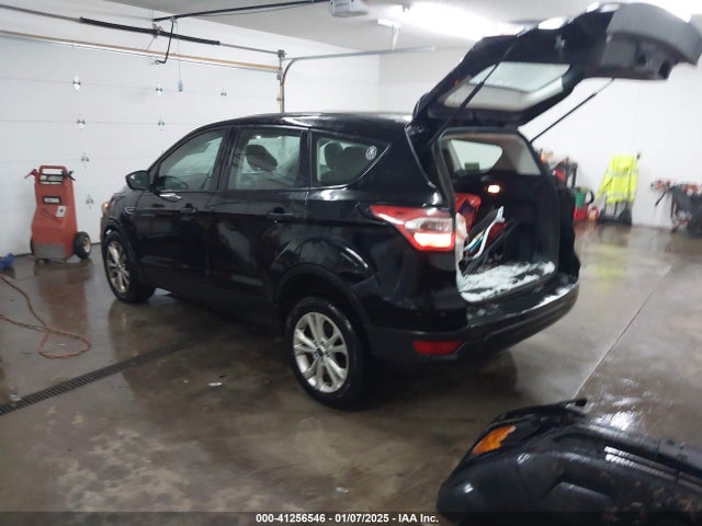 Ford ESCAPE S 2018 1FMCU0F79JUA19660 Image 3