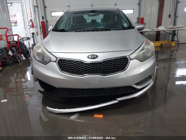 KIA FORTE LX 2015 KNAFK4A60F5283300 Image 12
