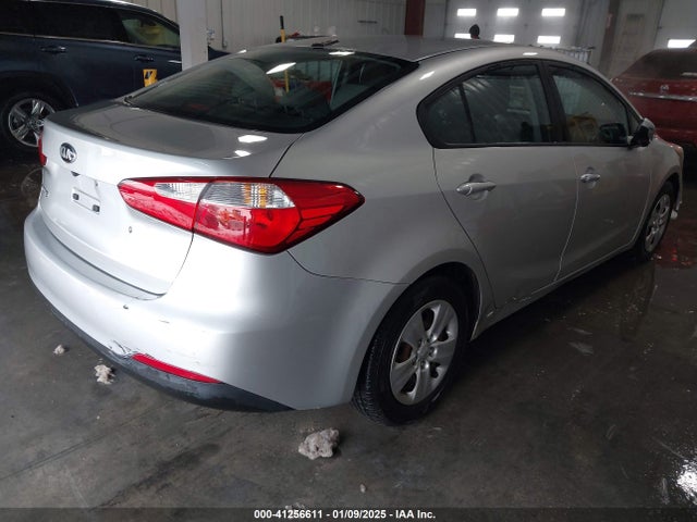 KIA FORTE LX 2015 KNAFK4A60F5283300 Image 4