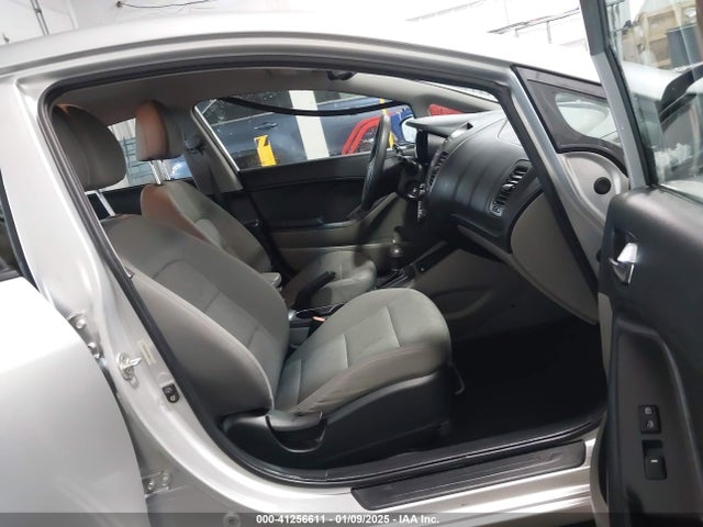 KIA FORTE LX 2015 KNAFK4A60F5283300 Image 5