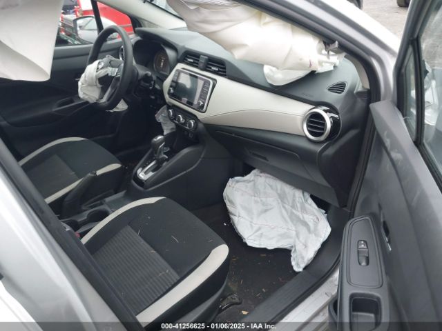3N1CN8EV2ML922329 Nissan Versa Sv Xtronic Cvt