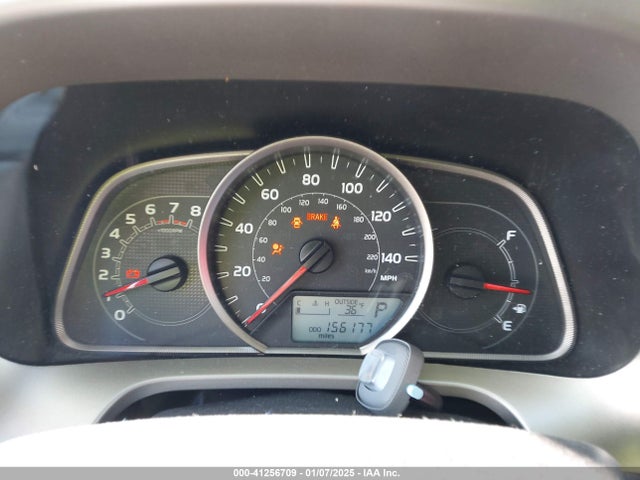 2T3BFREV1FW407507 Toyota RAV4 LE