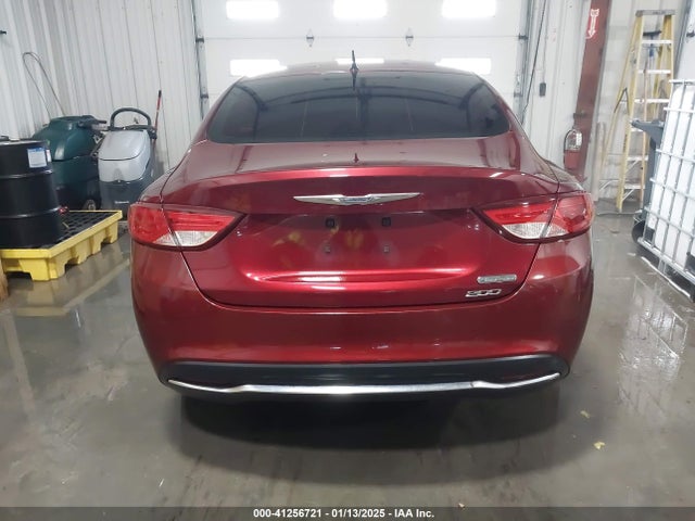 Chrysler 200 Limited 2015 1C3CCCAB7FN667315 Image 16
