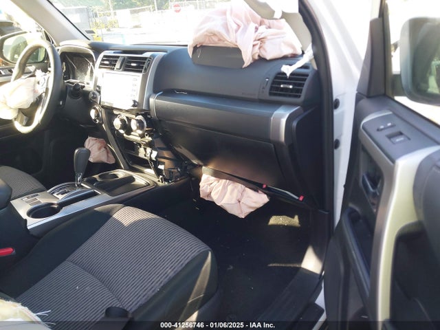 JTEEU5JR6R5310976 Toyota 4RUNNER SR5