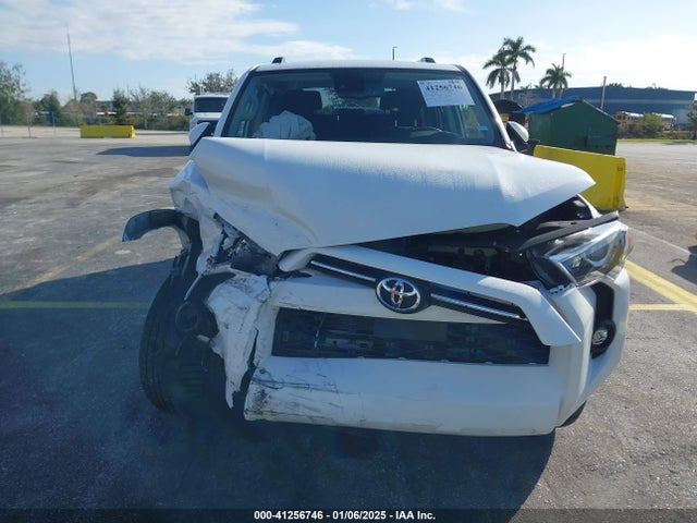 JTEEU5JR6R5310976 Toyota 4RUNNER SR5
