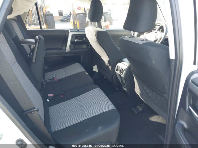 JTEEU5JR6R5310976 Toyota 4RUNNER SR5