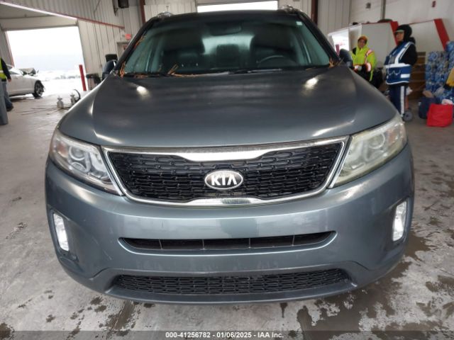 5XYKU4A79EG474756 KIA Sorento Ex V6