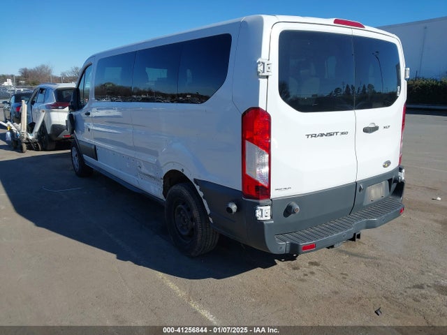 1FBZX2YM7FKA67167 Ford Transit-350 Xlt