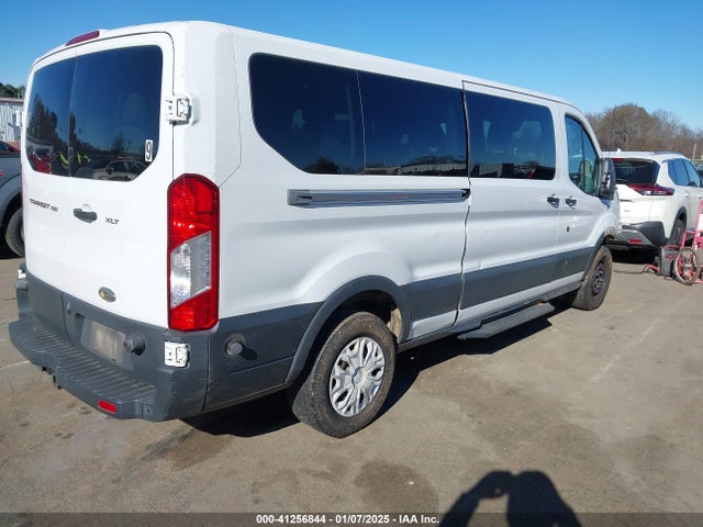 1FBZX2YM7FKA67167 Ford Transit-350 Xlt