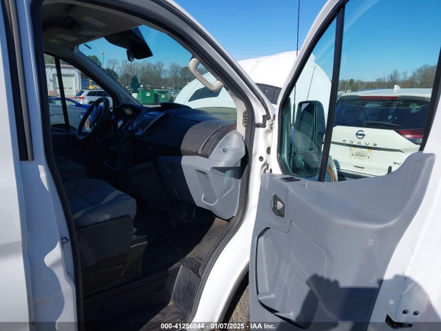 1FBZX2YM7FKA67167 Ford Transit-350 Xlt