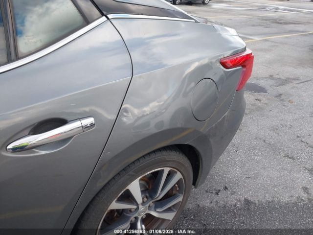 1N4AA6AP5HC411992 Nissan Maxima 3.5 Sv