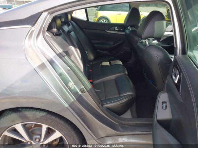 1N4AA6AP5HC411992 Nissan Maxima 3.5 Sv