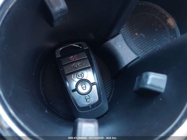 2FMPK3J80HBC63576 Ford EDGE SEL
