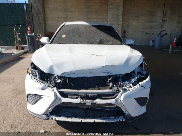 Aukcja sprzedaży 2018 Toyota Camry Se, vin: 4T1B11HK1JU672995, numer aukcji: 41256871
