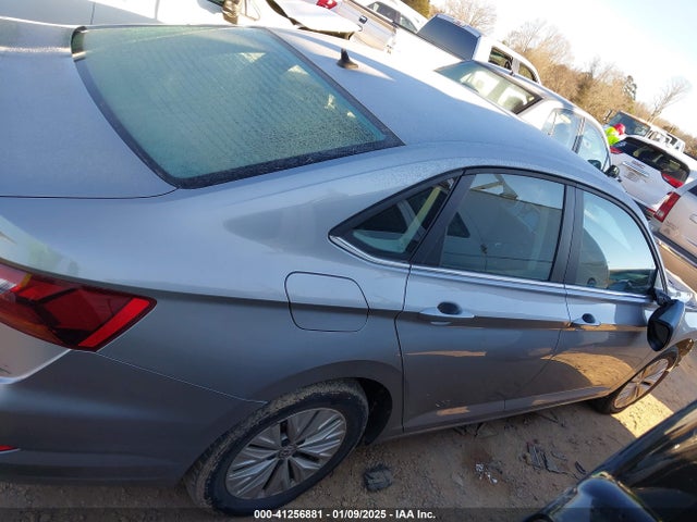 3VWC57BU7KM242756 Volkswagen Jetta 1.4t R-line/1.4t S/1.4t Se