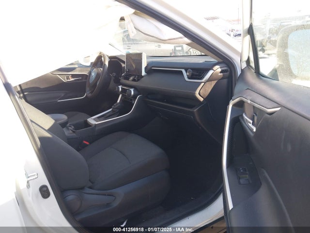 2T3W1RFV3PW249140 Toyota Rav4 Xle