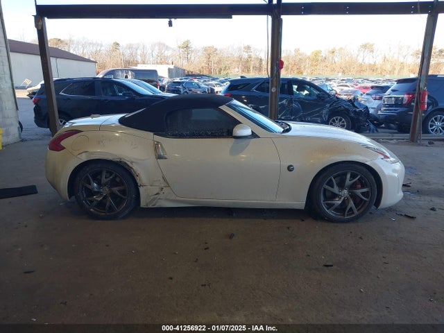 JN1AZ4FH9FM430581 Nissan 370z Touring Sport