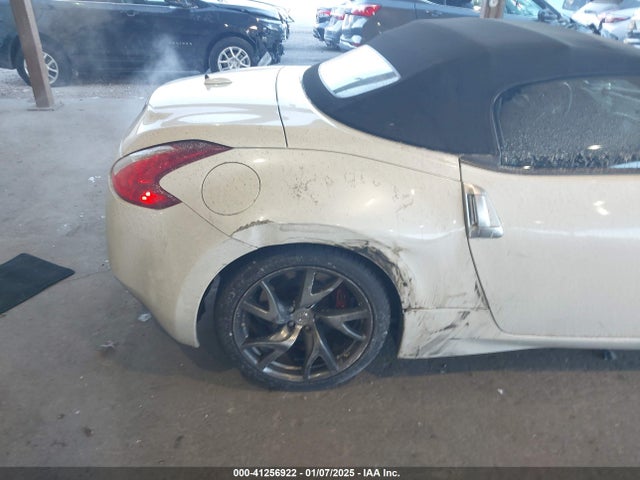 JN1AZ4FH9FM430581 Nissan 370z Touring Sport