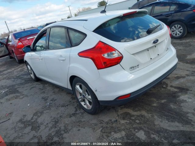 1FADP3K25EL233218 Ford FOCUS SE