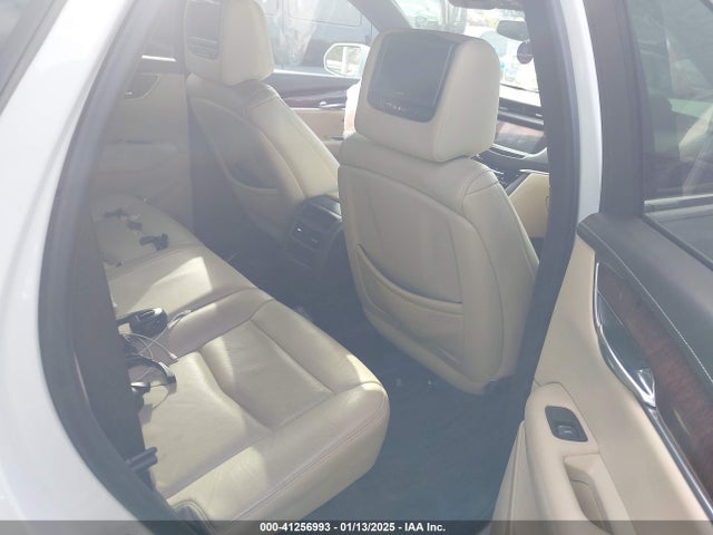 2017 CADILLAC XT5 1GYKNBRS4HZ103708 Photo 7