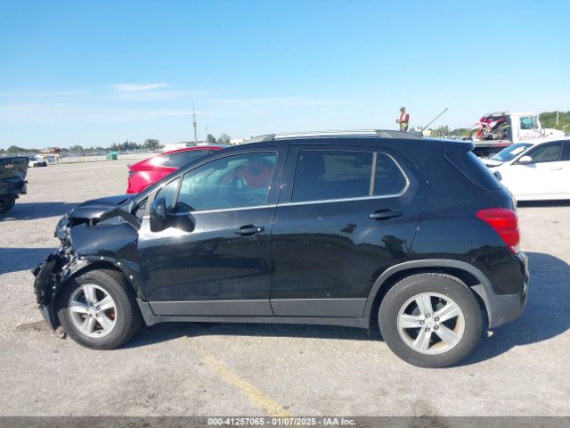 3GNCJLSB3KL177729 Chevrolet Trax Lt