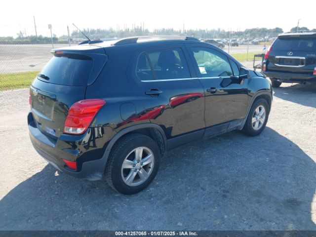 3GNCJLSB3KL177729 Chevrolet Trax Lt