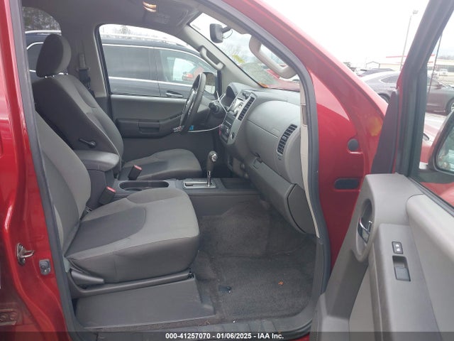 5N1AN0NU7EN802830 Nissan Xterra S