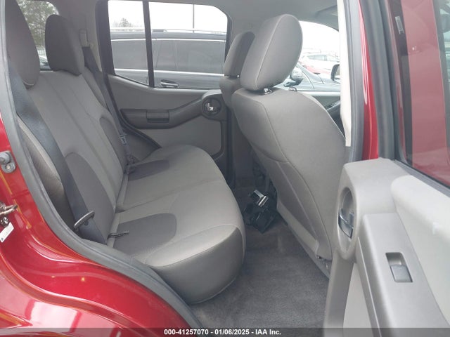 5N1AN0NU7EN802830 Nissan Xterra S