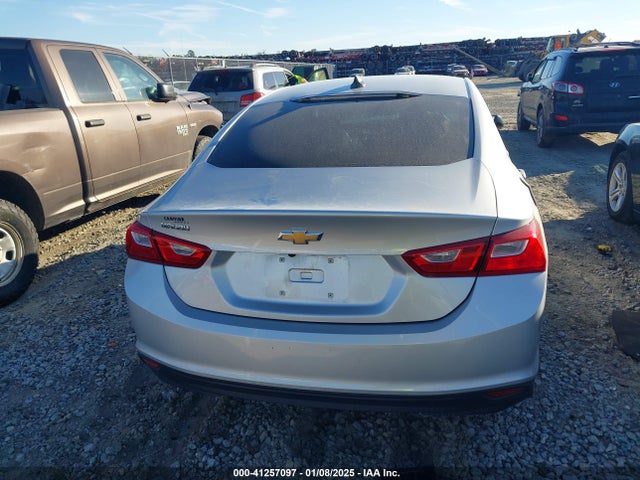 1G1ZC5ST5NF142537 Chevrolet Malibu Fwd 1fl
