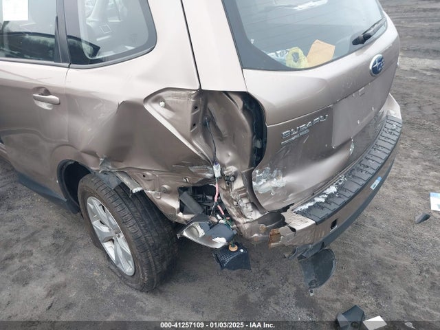 Subaru Forester 2.5i 2016 JF2SJABC6GH539481 Image 6