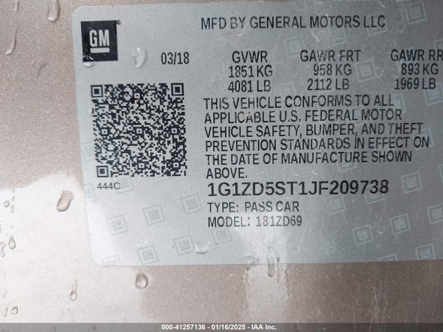 1G1ZD5ST1JF209738 Chevrolet MALIBU LT