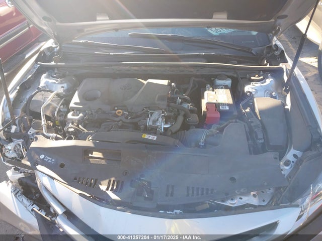4T1M11AK8LU923212 Toyota CAMRY SE