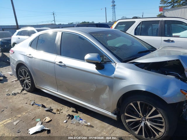 4T1M11AK8LU923212 Toyota CAMRY SE