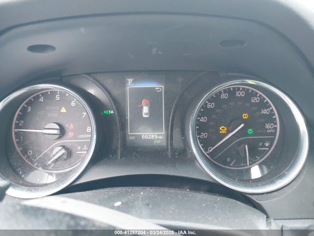 4T1M11AK8LU923212 Toyota CAMRY SE